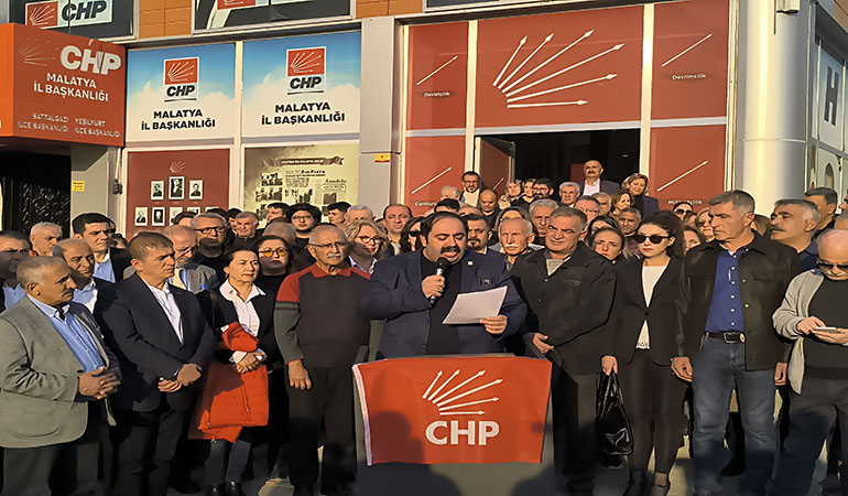 CHP Ahmet Özer İçin Ses Yükseltti 'Egemenlik Milletindir!''